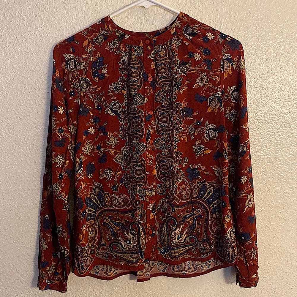 Lucky Brand • Burgundy & Multi-Color Floral Print Button Down Shirt ♥️ - Picture 2 of 10